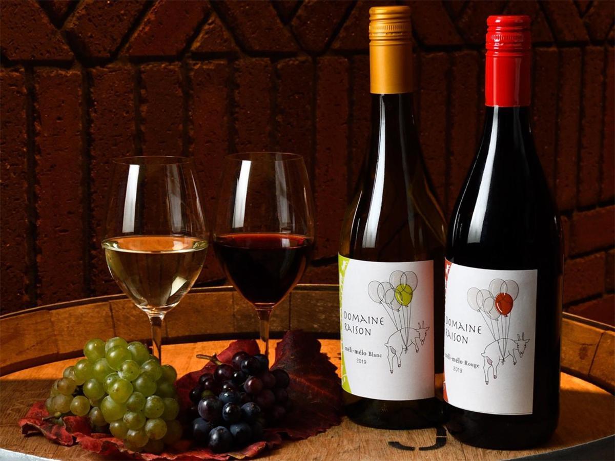 Winery Hotel And Condominium Hitohana Фурано Екстер'єр фото