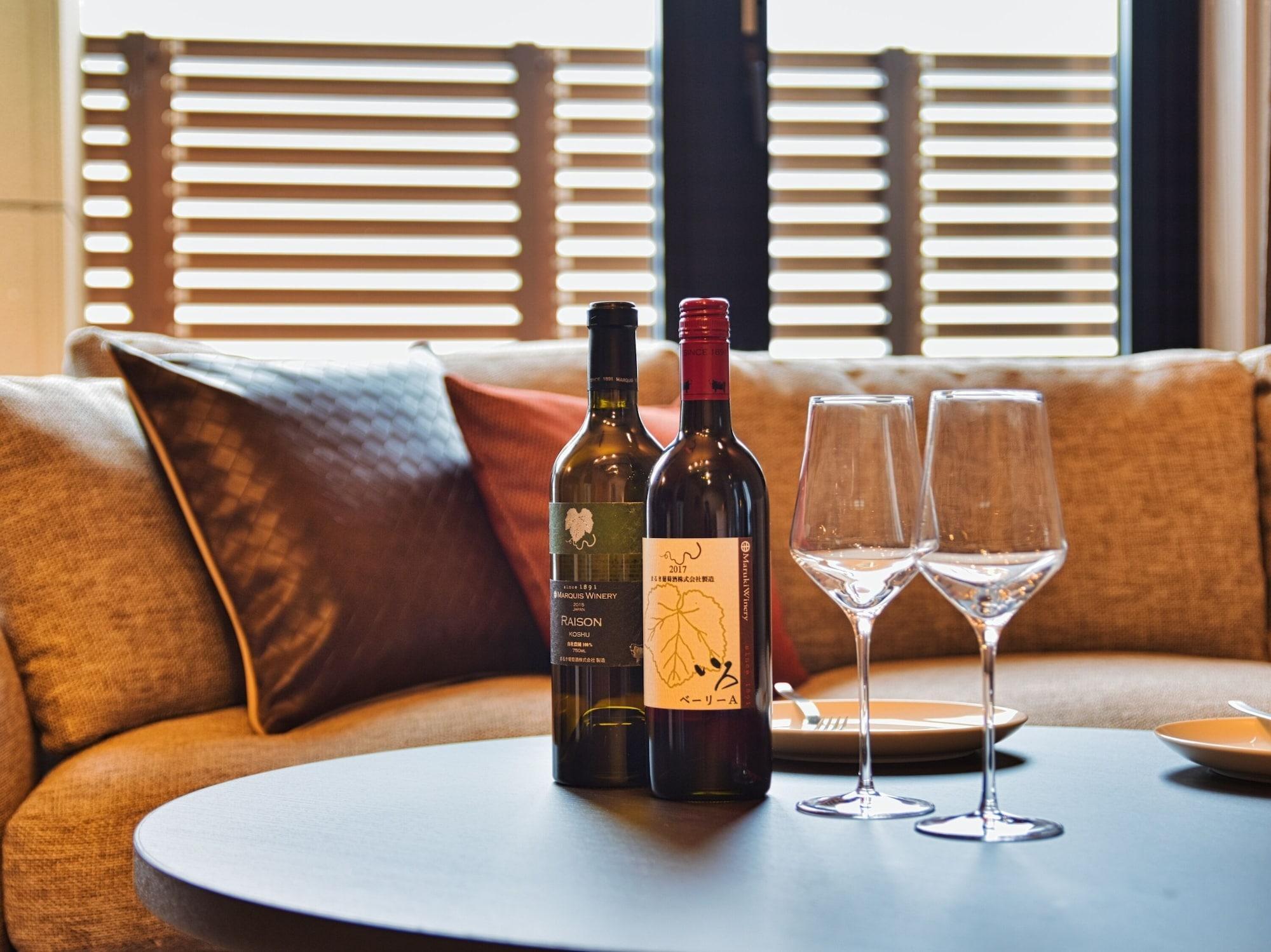 Winery Hotel And Condominium Hitohana Фурано Екстер'єр фото