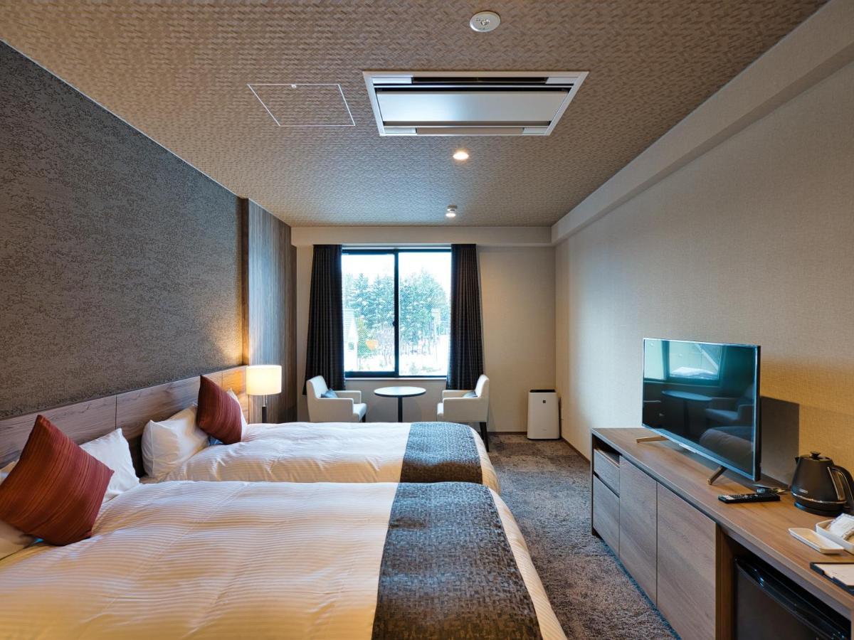Winery Hotel And Condominium Hitohana Фурано Екстер'єр фото